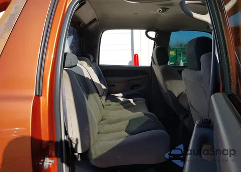 2004 Chevrolet Avalanche 1500 z USA, uszkodzony, nr VIN 3GNEC12T74G262231